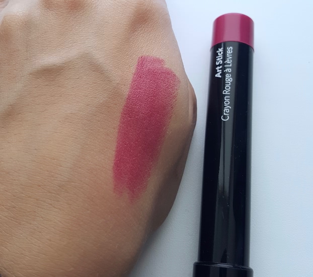 Сочный и яркий карандаш для губ от Bobbi Brown Art Stick