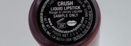 Матовая помада от Anastasia Beverly Hills в оттенке Crush