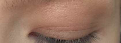 Stay-In-Place Brow Gel Прозрачный гель для фиксации бровей от Estee Lauder и его бюджетный аналог от Vivienne Sabo