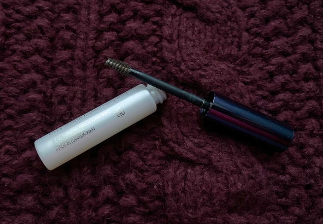 Stay-In-Place Brow Gel Прозрачный гель для фиксации бровей от Estee Lauder и его бюджетный аналог от Vivienne Sabo