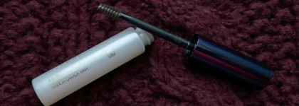 Stay-In-Place Brow Gel Прозрачный гель для фиксации бровей от Estee Lauder и его бюджетный аналог от Vivienne Sabo