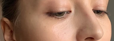 Estee Lauder Enlighten Even Effect Skintone Corrector SPF 30 в оттенке 01