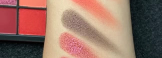 Красная палетка от Huda Beauty Ruby Obsessions Palette
