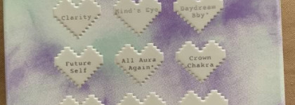 Палетка ColourPop in a trance Pressed Powder Palette фиолетовая пастельная палетка