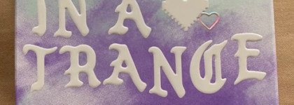 Палетка ColourPop in a trance Pressed Powder Palette фиолетовая пастельная палетка