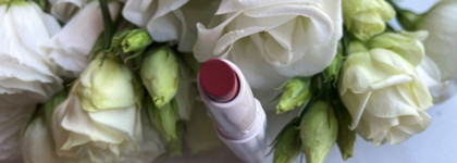 Любовь с первого взгляда: помада KVD Beauty Epic Kiss в оттенке 100 Lolita