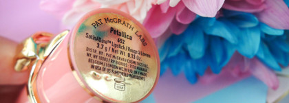 Приближаем весну вместе с помадой Pat Mcgrath Satin Allure Lipstick в оттенке Petallica