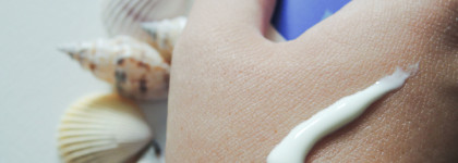 Лучший санскрин для города в 2024 Isntree Hyaluronic Acid Watery Sun Gel SPF 50+ PA++++