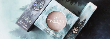 Закрываем сезон Hoa, Hoa, Hoa вместе с обзором 3 средств из коллекции Colourpop x Twilight