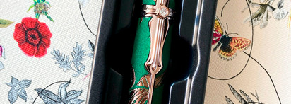 Китайская роскошь: водостойкая тушь для ресниц Hojo Peacock Feather Fan Curl Mascara