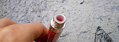 Блеск для губ Catrice Better Than Fake Lips в оттенке 050 Plumping Pink