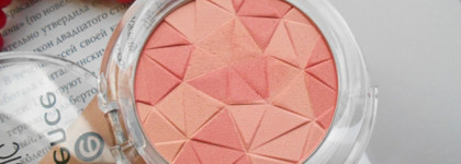 Розовый всегда актуален. Румяна Essence Mosaic Blush в оттенке #20 All you need is pink