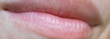 Смягчает, защищает, ухаживает. Бальзам для губ с облепихой от Мастерской Олеси Мустаевой