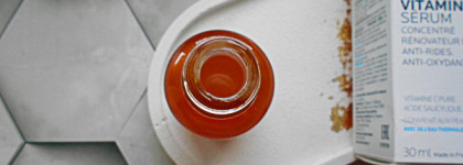 Уход от La Roche-Posay: сыворотка с витамином C и нежный гель для душа