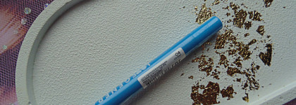 Love Generation Bunny Color Gel Eye Pencil 04 Ice Baby: яркий и стойкий отличник