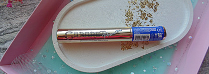 Объёмные синие ресницы с тушью Vivienne Sabo Cabaret Premiere в оттенке 02