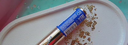 Объёмные синие ресницы с тушью Vivienne Sabo Cabaret Premiere в оттенке 02