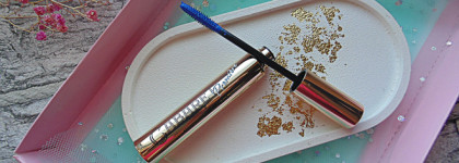 Объёмные синие ресницы с тушью Vivienne Sabo Cabaret Premiere в оттенке 02