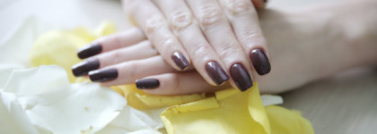 Такой особенный OPI Nail Lacquer NL A63 OPI Scores a goal