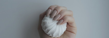 Весна идет, весне дорогу. OPI Nail Lacquer V28 Tiramisu for Two