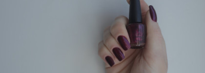 Солнце любит OPI HR F02 Kiss Me — Or Elf