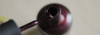 Мои верные лаковые друзья - OPI Nail Lacquer G18 Every Month Is Oktoberfest и OPI Nail Lacquer G17 Don't Talk Bach To Me