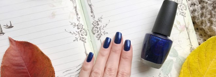 "Если звезды зажигают, значит это кому-нибудь нужно" OPI Nail Lacquer HR G37 Give Me Space