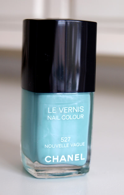 Коллекция макияжа Шанель лето 2010, свотчи Chanel