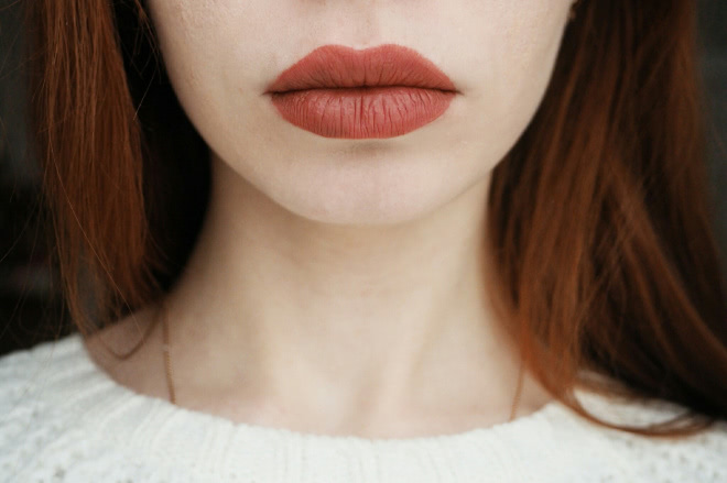 Жидкая губная помада nyx lip lingerie в оттенках corset (09) и exotic (12)