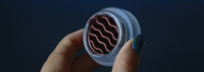 Магнитные тени - Рассыпчатые тени с эффектом «металлик» Kiko Magnetic Eyeshadow 03 Power Copper