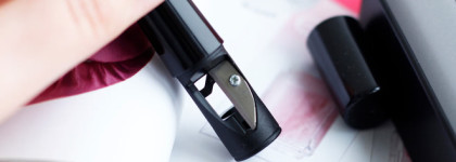 Nudestix Skin Concealer Pencil в оттенке Light 1