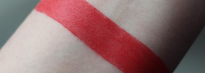 MAC Powder Kiss Lipstick в оттенке 308 Mandarin O