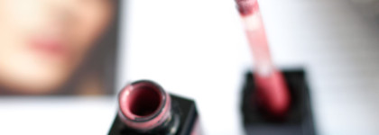 Худший блеск в коллекции: Givenchy Gloss Interdit Vinyl в оттенке 06 Gangsta Nude