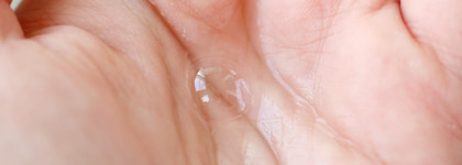 Сезонные изменения в уходе: кислоты