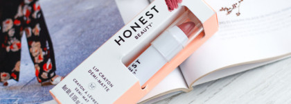 Помада от Джессики Альбы: Honest Beauty Marsala Lip Crayon