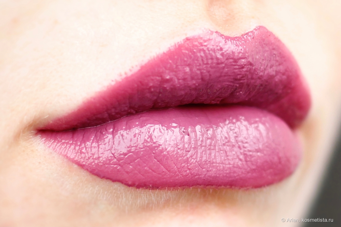Jeffree Star Cosmetics Improper на губах