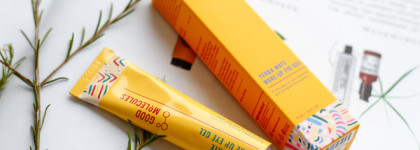 На пути к совершенству: обзор пяти кремов для век, которыми я пыталась заменить любимый