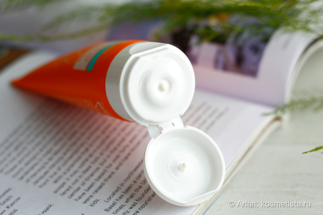 В отпуск или на повседневку: санскрин Vichy Capital Soleil Dry Touch Face Fluid SPF 50 UVA UVB