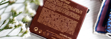 Одни из лучших румян, что я пробовала: Hourglass Ambient Lighting Blush в оттенках Mood Exposure, Ethereal Glow и Incandescent Electra