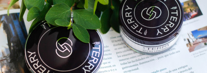 Две версии моей любимой пудры: By Terry Hyaluronic Hydra-Powder и Hyaluronic Pressed Hydra-Powder