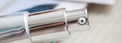 Знакомство с Russian Beauty Guru: тон, консилер, тушь и палетка