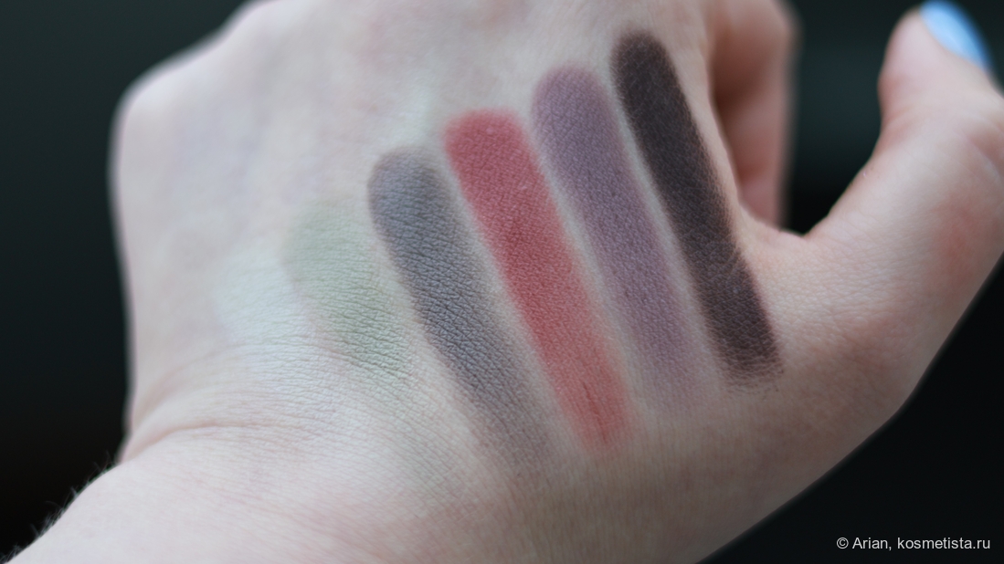 Свотчи матовых оттенков палетки (слева направо): Howling Wind - Arctic Mist - Frozen Tracks - Wild Rose - Stealthy - Wolf Den