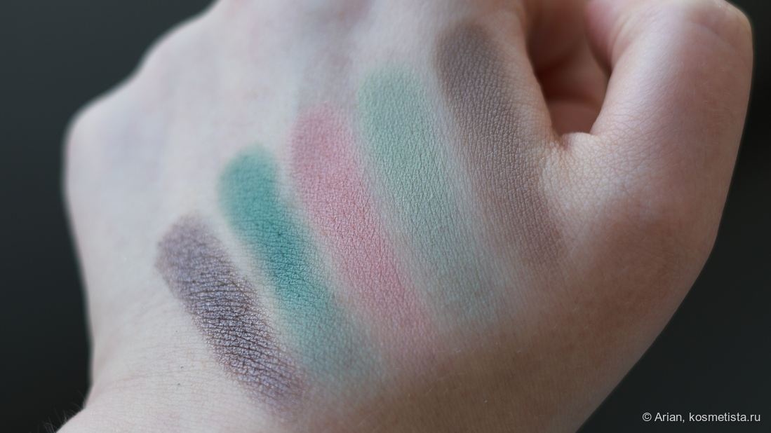 Свотчи оттенков палетки (слева направо): maxi - sage - holly - fringe - faye