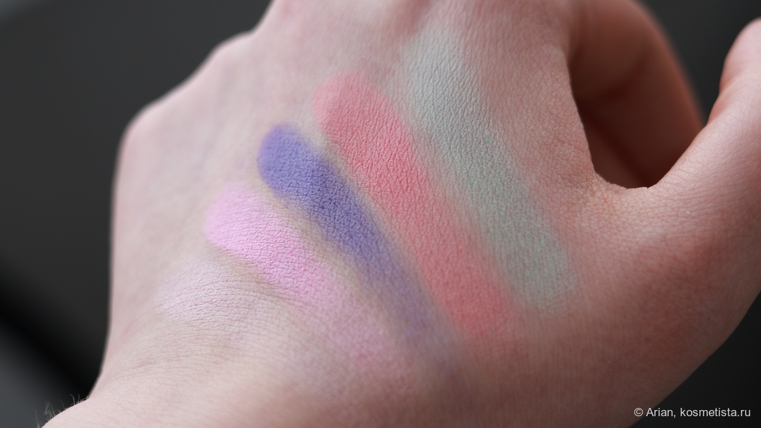 Свотчи оттенков палетки (слева направо): Prosper - Self Love - No Competition - Aura - Inner Glow