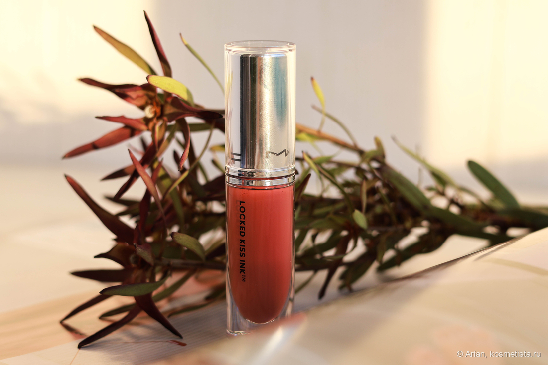 MAC Mull It Over & Over Locked Kiss Ink 24H Lipcolour