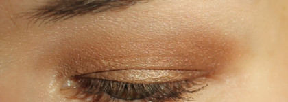 Нежность теплых оттенков: NYX Full Throttle Shadow Palette 01 Daring damsel