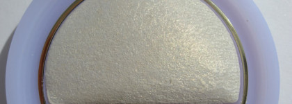 Collistar Double Effect Eye Shadow Wet & Dry в оттенках 31 Calla и 33 Salvia