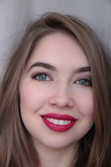 Создаем весеннее настроение с матовой помадой Clinique Pop Matte 06 Rose Pop