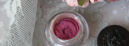 Пигменты Sigil inspired от Tammy Tanuka: "Интриганка", "Лучик", "Погонщица Крабов", "Обрученная с Грозовым Небом" и "Полуночница"