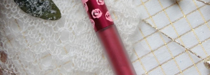 Праздник к нам приходит: Lime Crime Metallic Velvetines в оттенке Red Hot